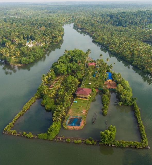 Vinis Farm - A Private Island Stay -Privacy Redefined !!! Mundrothuruth Buitenkant foto
